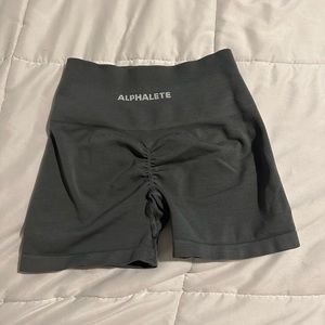 Alphalete Amplify 4.5” Titanium